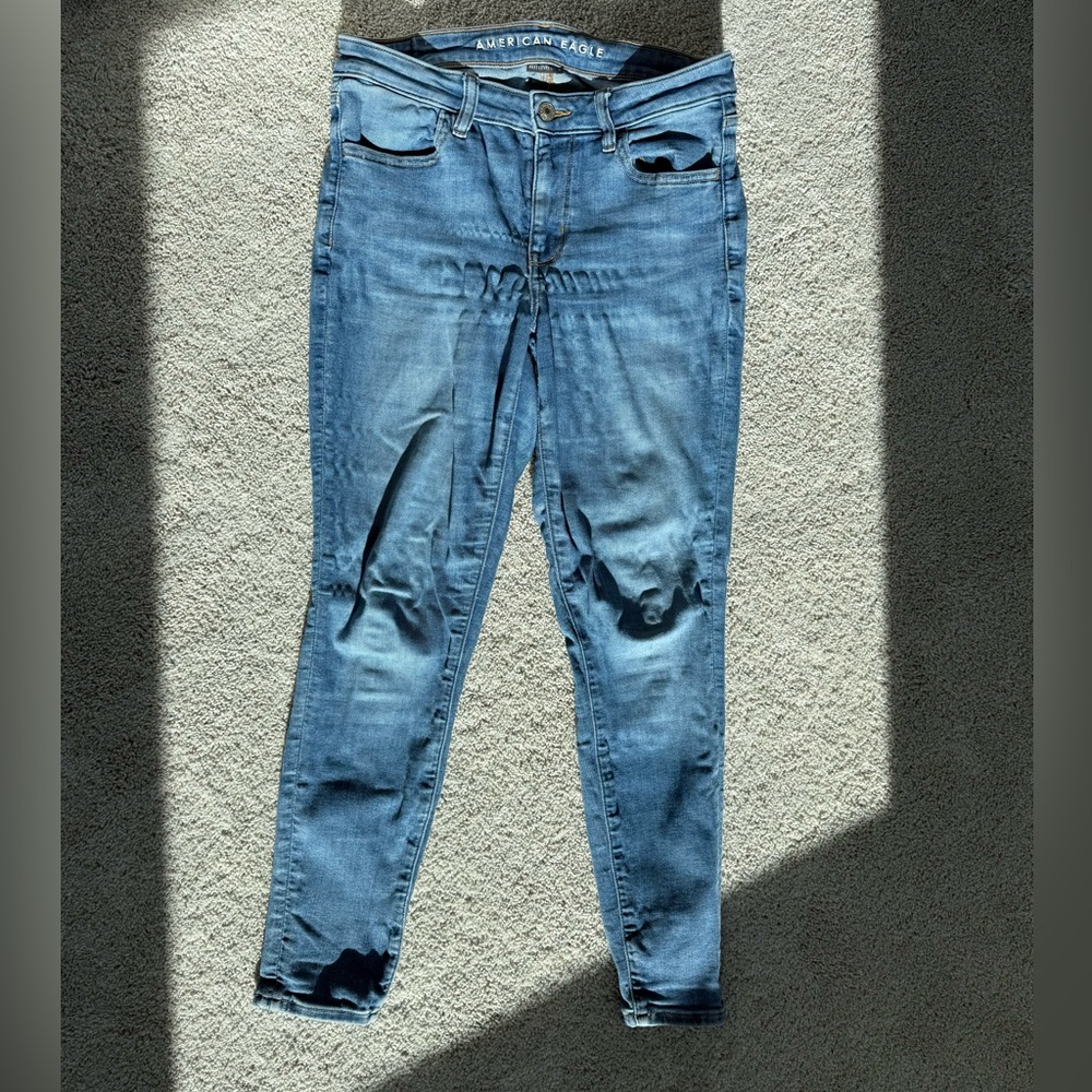 American Eagle Outfitters Light Blue Skinny Jeans